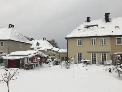 Altes Krupphaus auf der Heimaterde im Winter