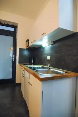 Küche/Küchenzeile in der Unterkunft Petul Apart Hotel Am Ruhrbogen