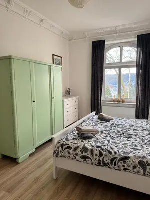 Ein Bett oder Betten in einem Zimmer der Unterkunft Schöne 3-Zimmer Wohnung im Herzen von Wuppertal