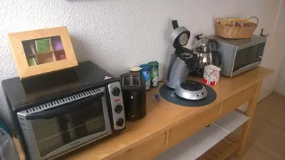 Küche/Küchenzeile in der Unterkunft Airport Apartment