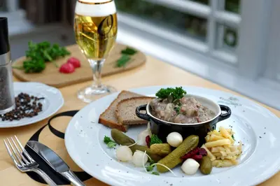 Essen im Hotel oder in der Nähe