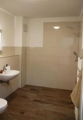 Ein Badezimmer in der Unterkunft Am Kronengarten