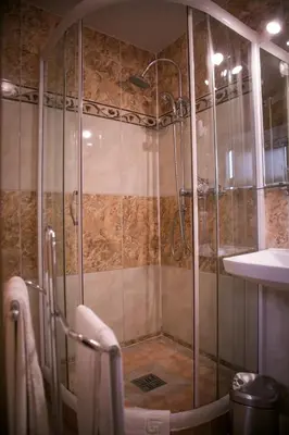 Ein Badezimmer in der Unterkunft Hotel Am Rathaus