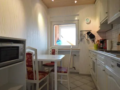 Küche/Küchenzeile in der Unterkunft Ferienwohnung Schwebebahn in Wuppertal