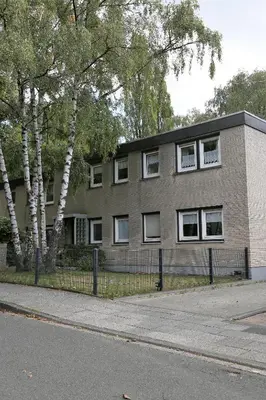 Das Gebäude in dem sich die Ferienwohnung befindet