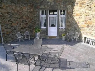 Ein Patio oder anderer Außenbereich in der Unterkunft Natursteinvilla am Goldberg