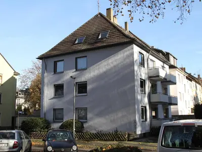 Das Gebäude in dem sich die Ferienwohnung befindet