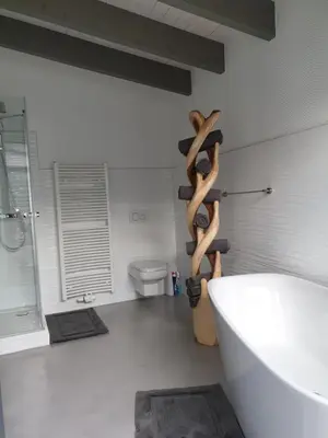 Ein Badezimmer in der Unterkunft The Fountain Loft - 170sqm