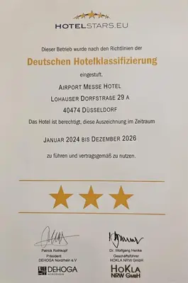 Ein Zertifikat, Auszeichnung, Logo oder anderes Dokument, das in der Unterkunft Airport Messe Hotel ausgestellt ist