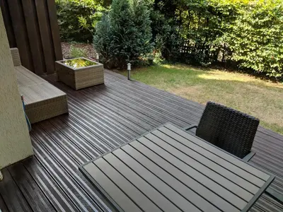 Ein Garten an der Unterkunft 2-Zimmer-Apartment Ratingen Ost