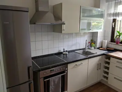 Küche/Küchenzeile in der Unterkunft 2-Zimmer-Apartment Ratingen Ost