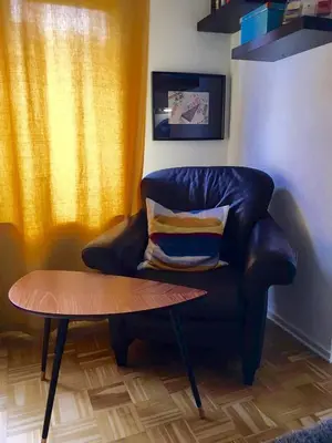 Ein Sitzbereich in der Unterkunft Charmant Wohnen