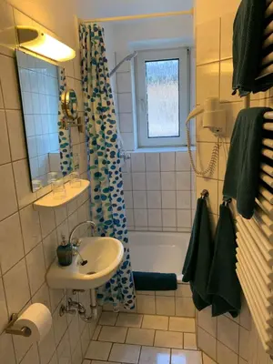 Ein Badezimmer in der Unterkunft Zum armen Mann