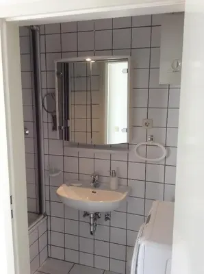 Ein Badezimmer in der Unterkunft Messewohnung Düsseldorf-Nord