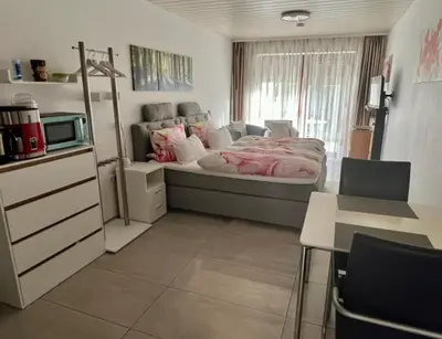 Küche/Küchenzeile in der Unterkunft Apartmentvermietung Meerbusch