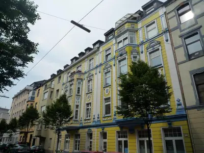 Das Gebäude in dem sich die Pension befindet