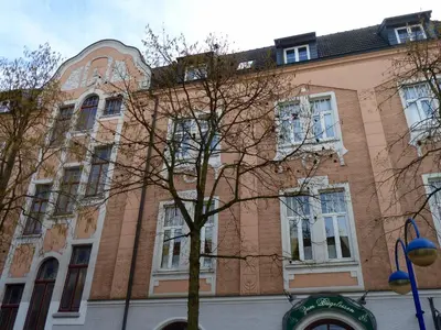 Das Gebäude in dem sich das Hotel befindet