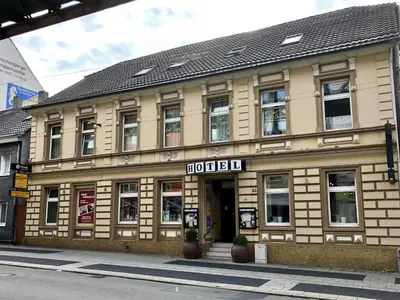 Das Gebäude in dem sich das Hotel befindet
