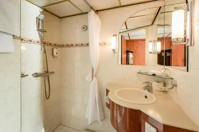 Ein Badezimmer in der Unterkunft Hotelschiff Messe Düsseldorf