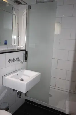 Ein Badezimmer in der Unterkunft Hotel Nüller Hof