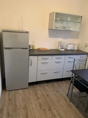Küche/Küchenzeile in der Unterkunft Feuerbachstr.9 Ferienwohnung