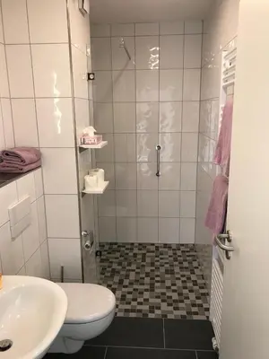 Ein Badezimmer in der Unterkunft Ludwig 6