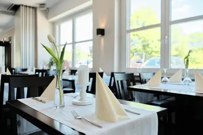 Ein Restaurant oder anderes Speiselokal in der Unterkunft Beisenbusch Hotel & Restaurant