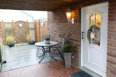 Ein Patio oder anderer Außenbereich in der Unterkunft Ferienwohnung Menden
