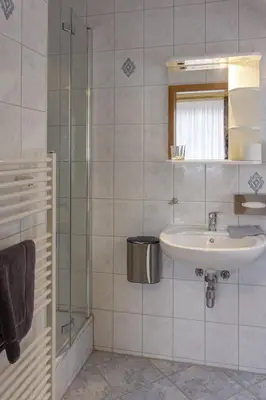 Ein Badezimmer in der Unterkunft Hotel Restaurant Waldlust