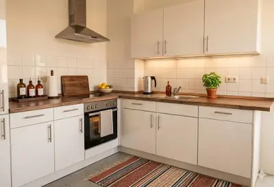 Küche/Küchenzeile in der Unterkunft Moderne 3 Zimmer Wohnung in Heiligenhaus