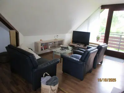 Ein Sitzbereich in der Unterkunft Ferienwohnung,Über Tage