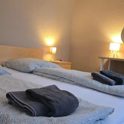 Rhein Living Apartment - Balkon und Rheinpromenade