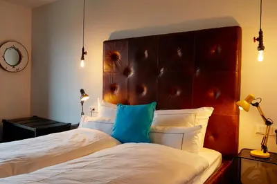 Ein Bett oder Betten in einem Zimmer der Unterkunft hotel friends Essen Zeche Zollverein