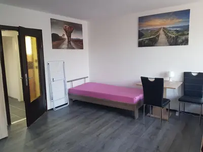 Ein Bett oder Betten in einem Zimmer der Unterkunft Duisburg Beeck