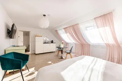Ein Bett oder Betten in einem Zimmer der Unterkunft Buerpartment