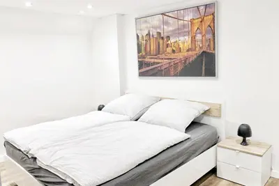 Ein Bett oder Betten in einem Zimmer der Unterkunft Work & Stay Apartment in Wuppertal