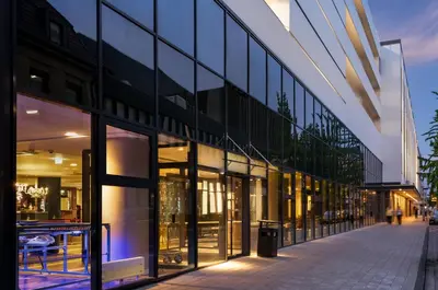 Das Gebäude in dem sich das Hotel befindet