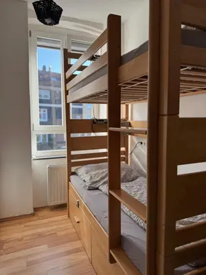 Ein Bett oder Betten in einem Zimmer der Unterkunft Hostel WohnZimmer-Essen