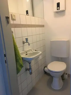 Ein Badezimmer in der Unterkunft Zweizimmerwohnung nah der Messe