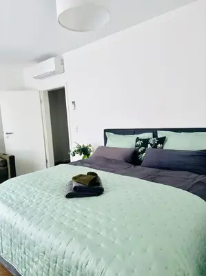 Ein Bett oder Betten in einem Zimmer der Unterkunft City Center Apartments Düsseldorf