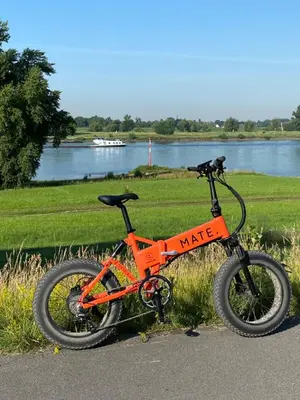 Radfahren an der Unterkunft Hotel Conti Duisburg - Partner of SORAT Hotels oder in der Nähe