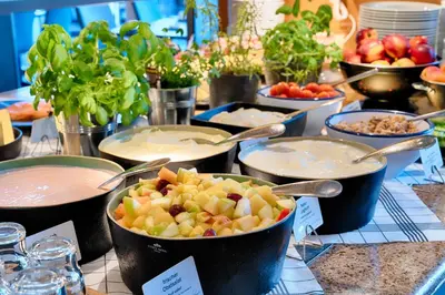 Essen im Hotel oder in der Nähe