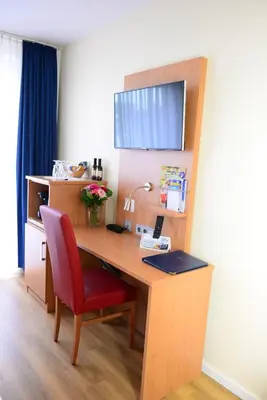 Küche/Küchenzeile in der Unterkunft Hotel National Düsseldorf (Superior)