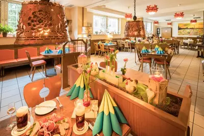 Essen im Hotel oder in der Nähe