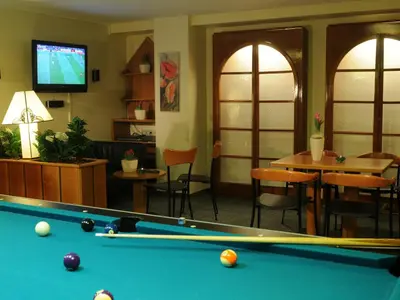 Ein Billardtisch in der Unterkunft Hotel Residenz Oberhausen