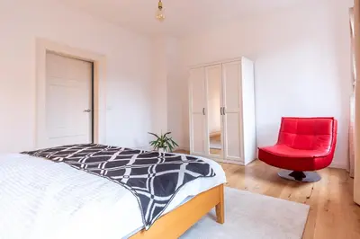 Ein Bett oder Betten in einem Zimmer der Unterkunft cruwzo I Apartments in Wuppertal