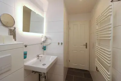 Ein Badezimmer in der Unterkunft Aparthotel Kompass A 401