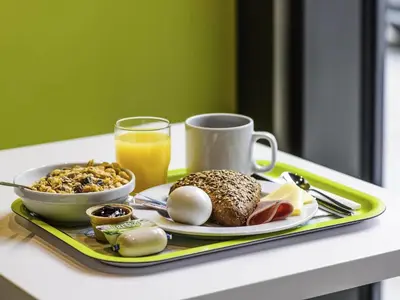 Essen im Hotel oder in der Nähe