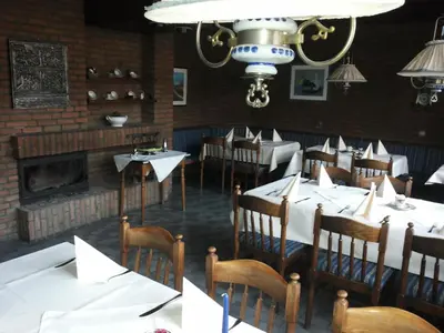 Ein Restaurant oder anderes Speiselokal in der Unterkunft Plettenberger Hof