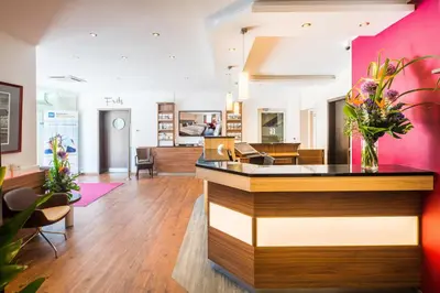 Ein Sitzbereich in der Unterkunft Best Western Hotel Airport Düsseldorf - Ratingen
